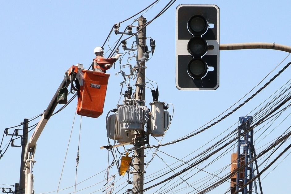 Eletricista prestador da Enel é morto após discussão por corte de energia em São Paulo