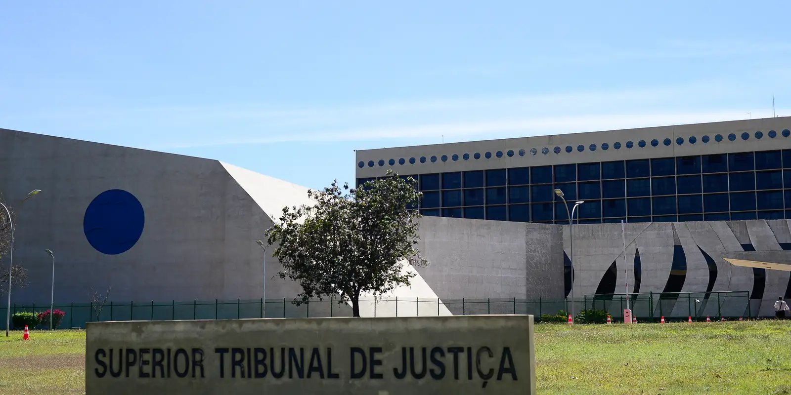 STJ afasta estupro em caso de menina de 12 anos que engravidou