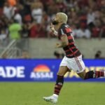 Copa do Brasil: vaiado, Flamengo vence Amazonas na volta de Gabigol